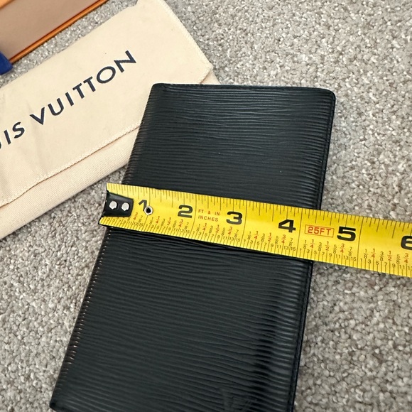 Louis Vuitton large slim wallet - Picture 6 of 7